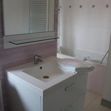 La Maringotte Holiday home *
